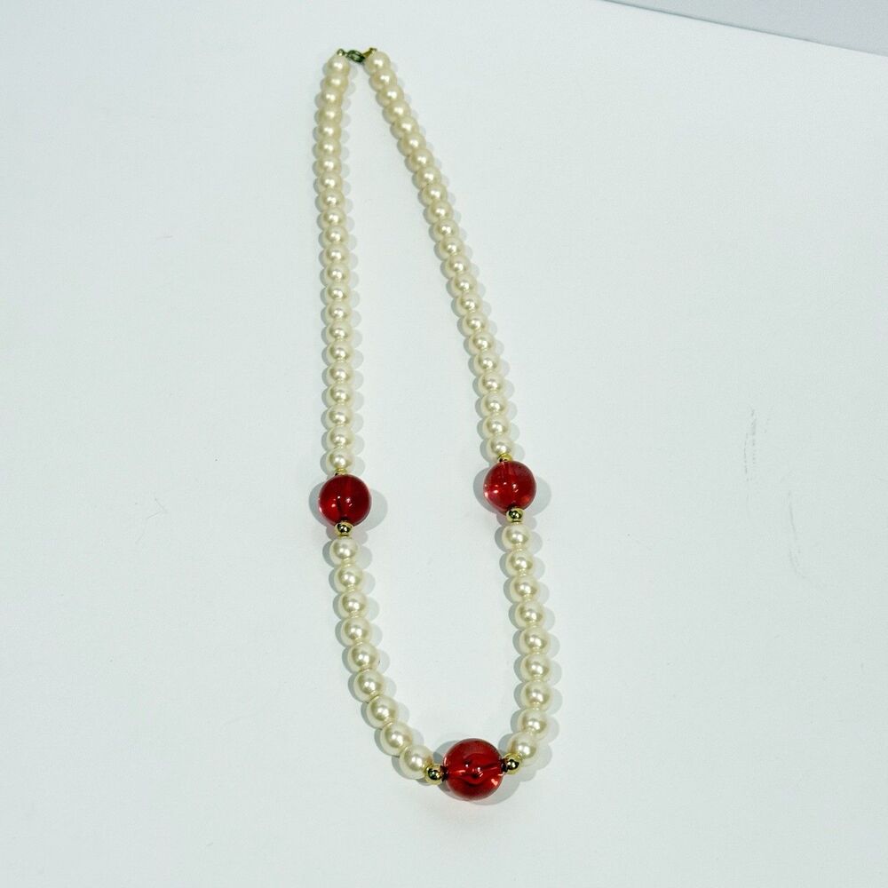 Vintage Faux Pearl Necklace with Large Red Lucite Glass Beads & Gold Accents - Picture 4 of 11